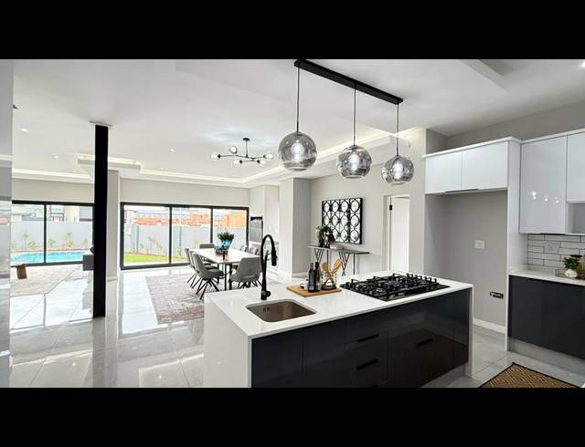 4 BEDROOM HOUSE FOR SALE IN FOUNTAINBROOK ESTATE